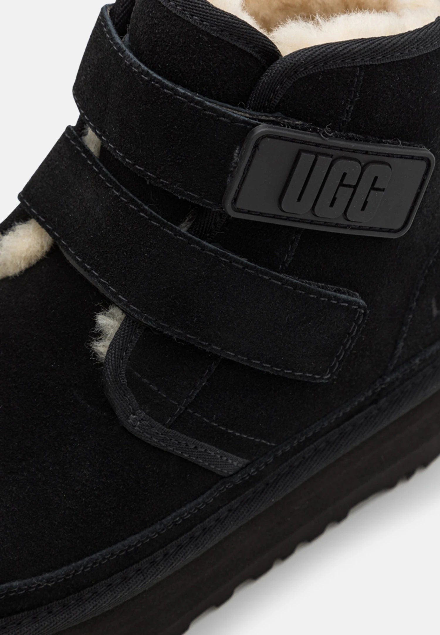 Ugg Neumel Platform Unisex - Korte Laarzen - Black 6 Ugg Neumel Platform Unisex - Korte Laarzen - Black - Afbeelding 6