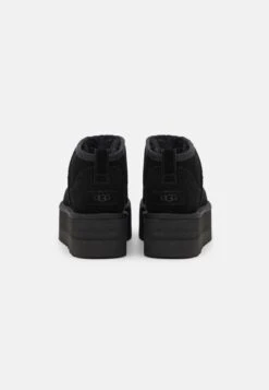 Ugg Classic Ultra Mini Platform - Enkellaarsjes Met Plateauzool - Black 13 Ugg Classic Ultra Mini Platform - Enkellaarsjes Met Plateauzool - Black -Ugg 04a80bc6bd0b40149573cdf226b993fe