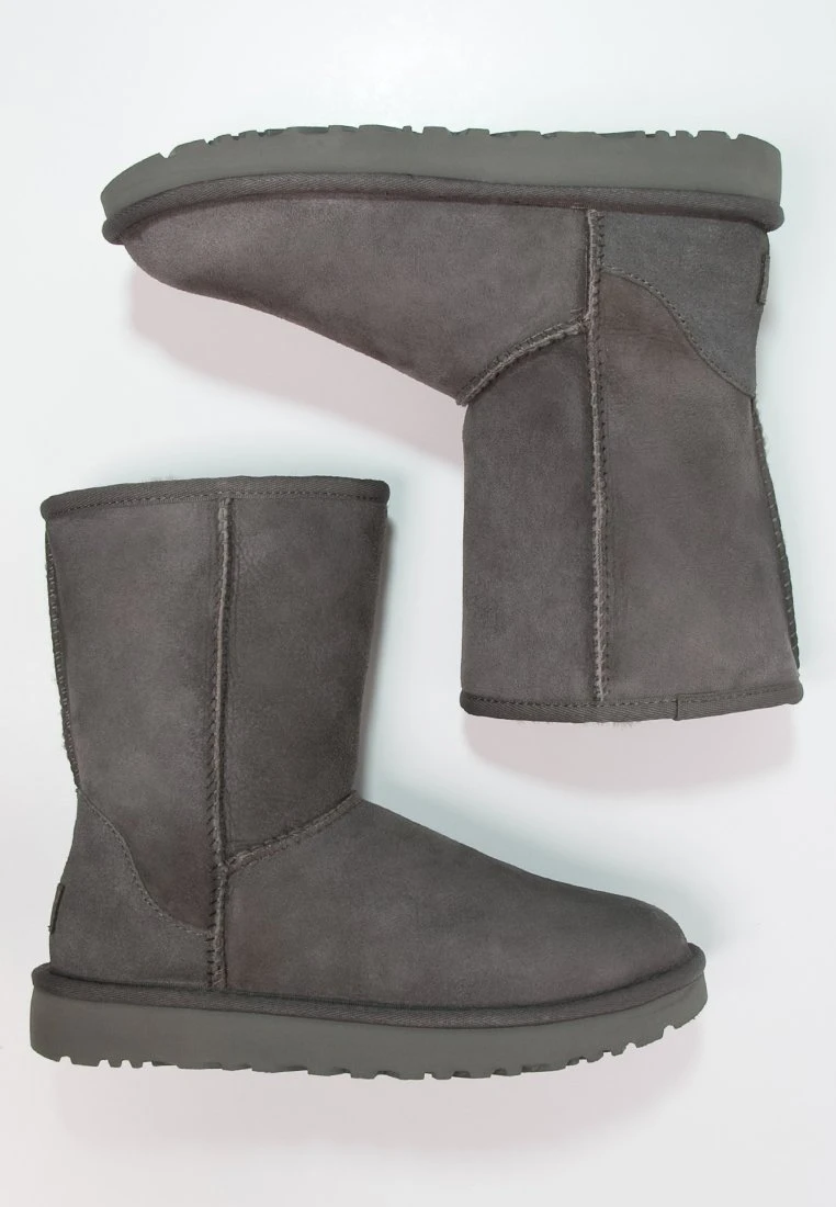 Ugg Classic Short - Korte Laarzen - Grey 3 Ugg Classic Short - Korte Laarzen - Grey - Afbeelding 3