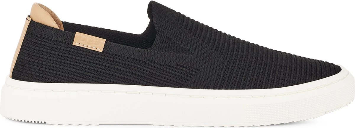 UGG W Alameda Sammy Dames Schoenen - Zwart - Maat 41 1 UGG W Alameda Sammy Dames Schoenen - Zwart - Maat 41