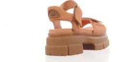 UGG Damessandaal Chunky Zool - Camel - Maat 39 8 UGG Damessandaal Chunky Zool - Camel - Maat 39 -Ugg 1200x626 1