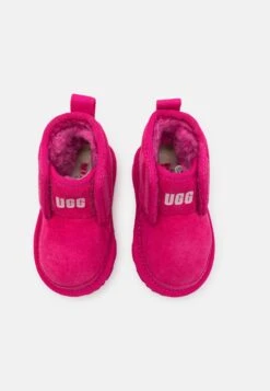 Ugg Accessible Neumel Ez-Fit Unisex - Korte Laarzen - Berry 9 Ugg Accessible Neumel Ez-Fit Unisex - Korte Laarzen - Berry -Ugg 12736be4b0964d9eaea3567577cf66c3