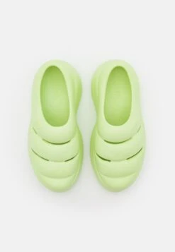 Ugg Sport Yeah- Instappers - Melon Green 11 Ugg Sport Yeah- Instappers - Melon Green -Ugg 184d7d6721c144dea0d1d8663ccdc03e