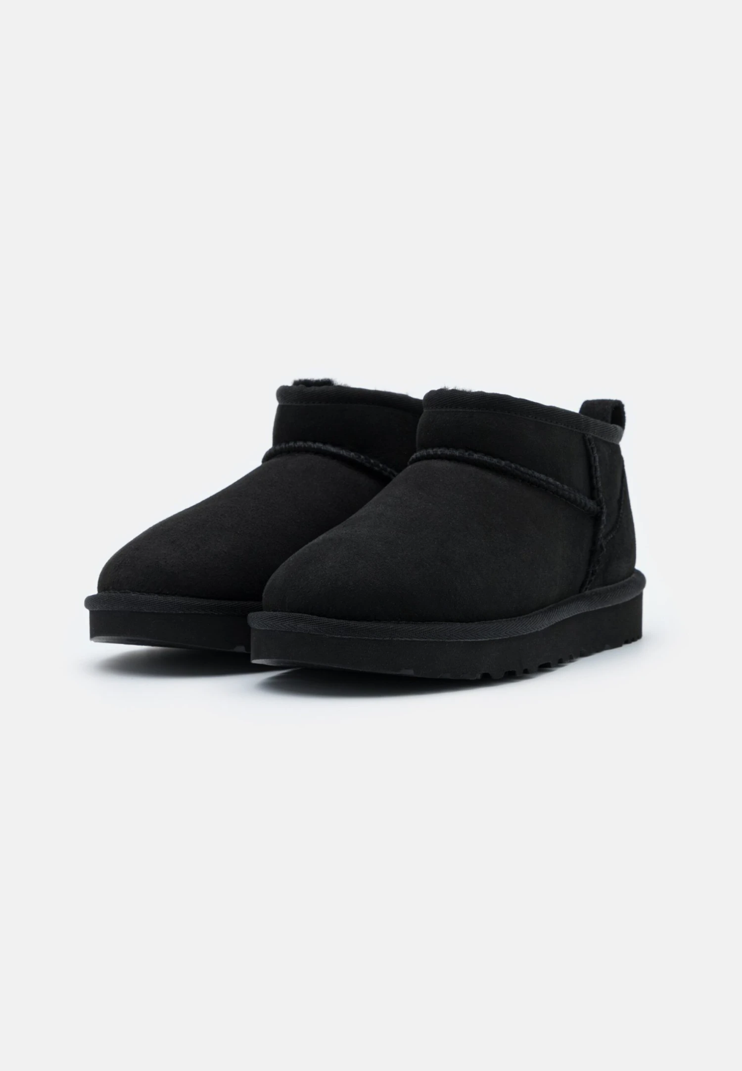 Ugg Classic Ultra - Korte Laarzen - Black 5 Ugg Classic Ultra - Korte Laarzen - Black - Afbeelding 5