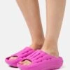Ugg Foamo Slide - Muiltjes - Dragon Fruit