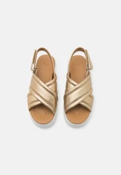 Ugg Zayne Slingback - Sandalen Met Plateauzool - Gold Metallic 11 Ugg Zayne Slingback - Sandalen Met Plateauzool - Gold Metallic -Ugg 2c8ad85aa78c4bcd857a9c6e7ed83831
