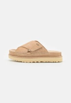 Ugg GoldenstarCross Slide - Muiltjes - Driftwood 7 Ugg GoldenstarCross Slide - Muiltjes - Driftwood -Ugg 3495b1a2d5d848be89ec28d2176a2a37