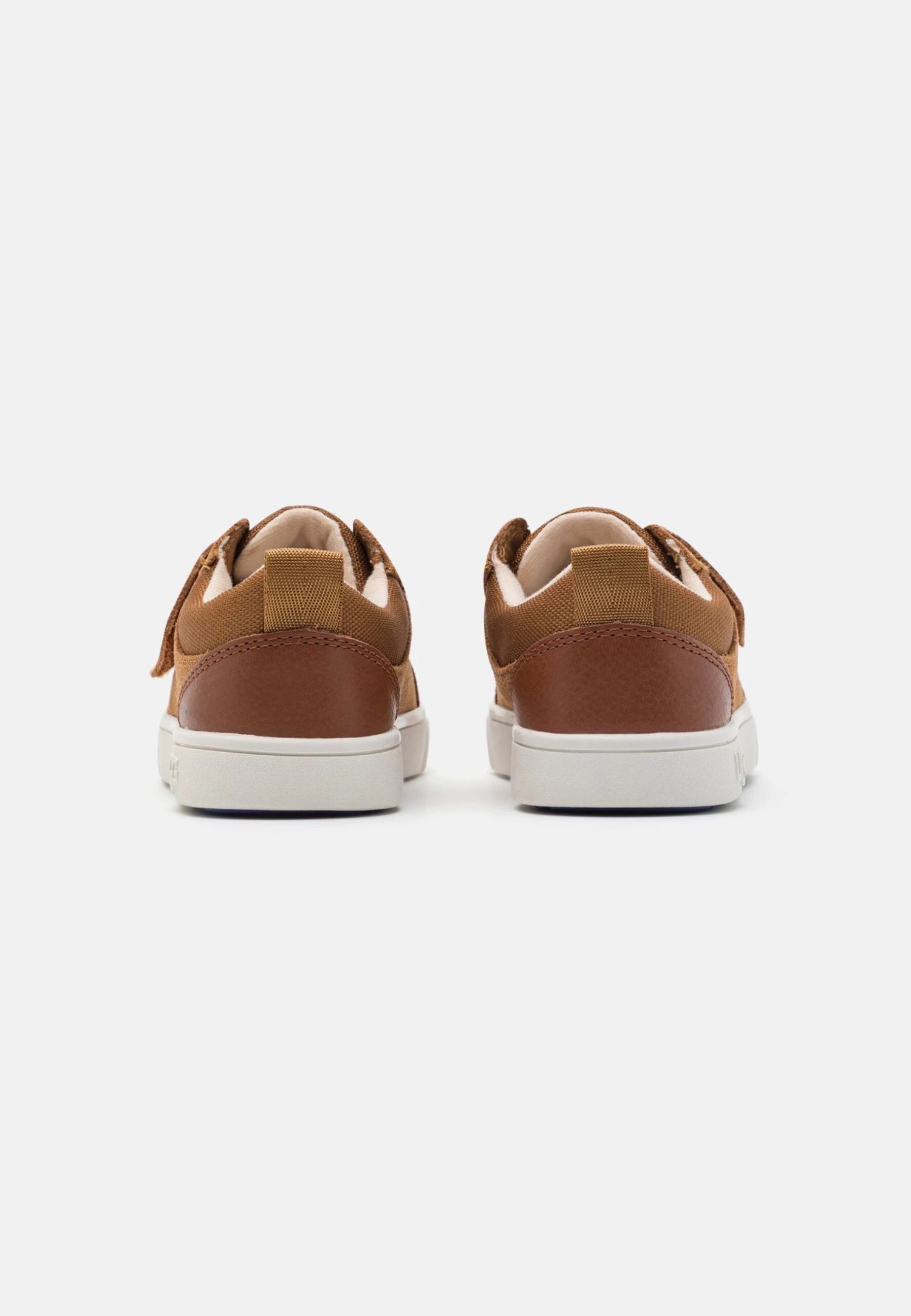 Ugg Rennon Unisex - Sneakers Laag - Chestnut 3 Ugg Rennon Unisex - Sneakers Laag - Chestnut - Afbeelding 3