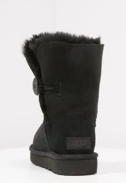 Ugg Bailey Button Ii - Korte Laarzen - Black 13 Ugg Bailey Button Ii - Korte Laarzen - Black -Ugg 40445c74dd2545389d6c6e60d5f54c45