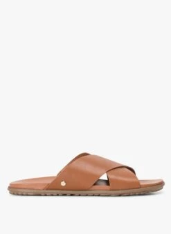 Ugg SOLIVAN CROSSBAND - Platte, Leren Sandalen | Beige