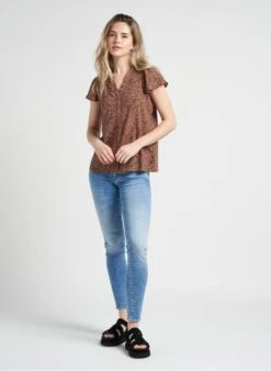 Ugg GOLDENSTAR STRAP - Platte, Suède Sandalen | Zwart 20 Ugg GOLDENSTAR STRAP - Platte, Suède Sandalen | Zwart -Ugg 4122907