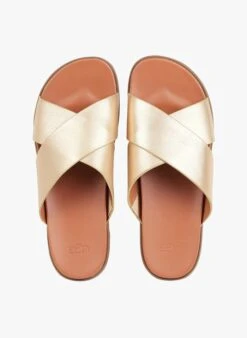 Ugg SOLIVAN CROSSBAND - Platte, Glanzende Leren Sandalen | Goudkleurige -Ugg 4129097