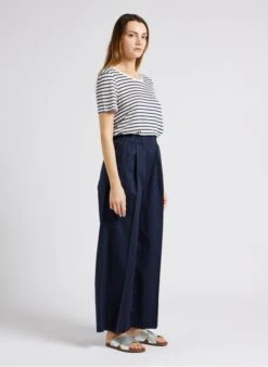 Ugg SOLIVAN CROSSBAND - Platte, Glanzende Leren Sandalen | Zilver -Ugg 4137106