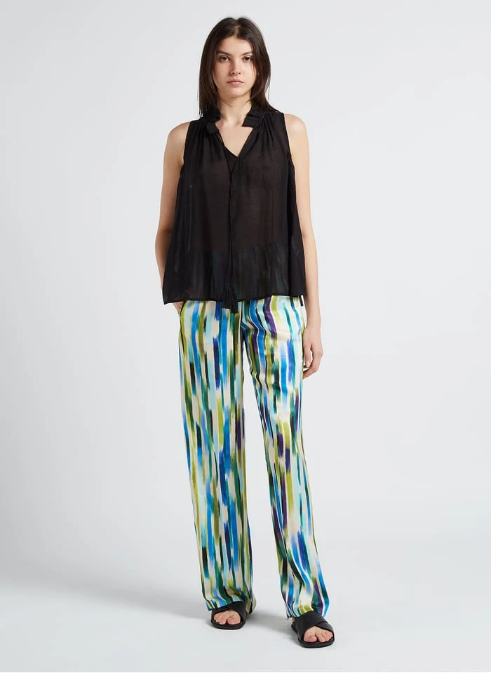 Ugg SOLIVAN SLINGBACK - Platte, Leren Sandalen | Zwart 4 Ugg SOLIVAN SLINGBACK - Platte, Leren Sandalen | Zwart - Afbeelding 4