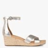 Ugg EUGENIA - Glanzende, Leren Sandalen Met Sleehak | Goudkleurige