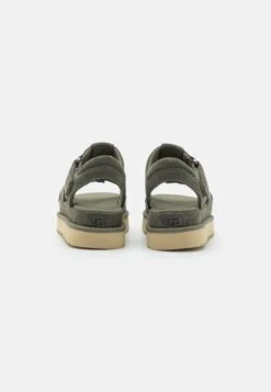 Ugg Goldenstar Strap - Sandalen Met Plateauzool - Moss Green 9 Ugg Goldenstar Strap - Sandalen Met Plateauzool - Moss Green -Ugg 45f85898807d4f929577f5f053781554
