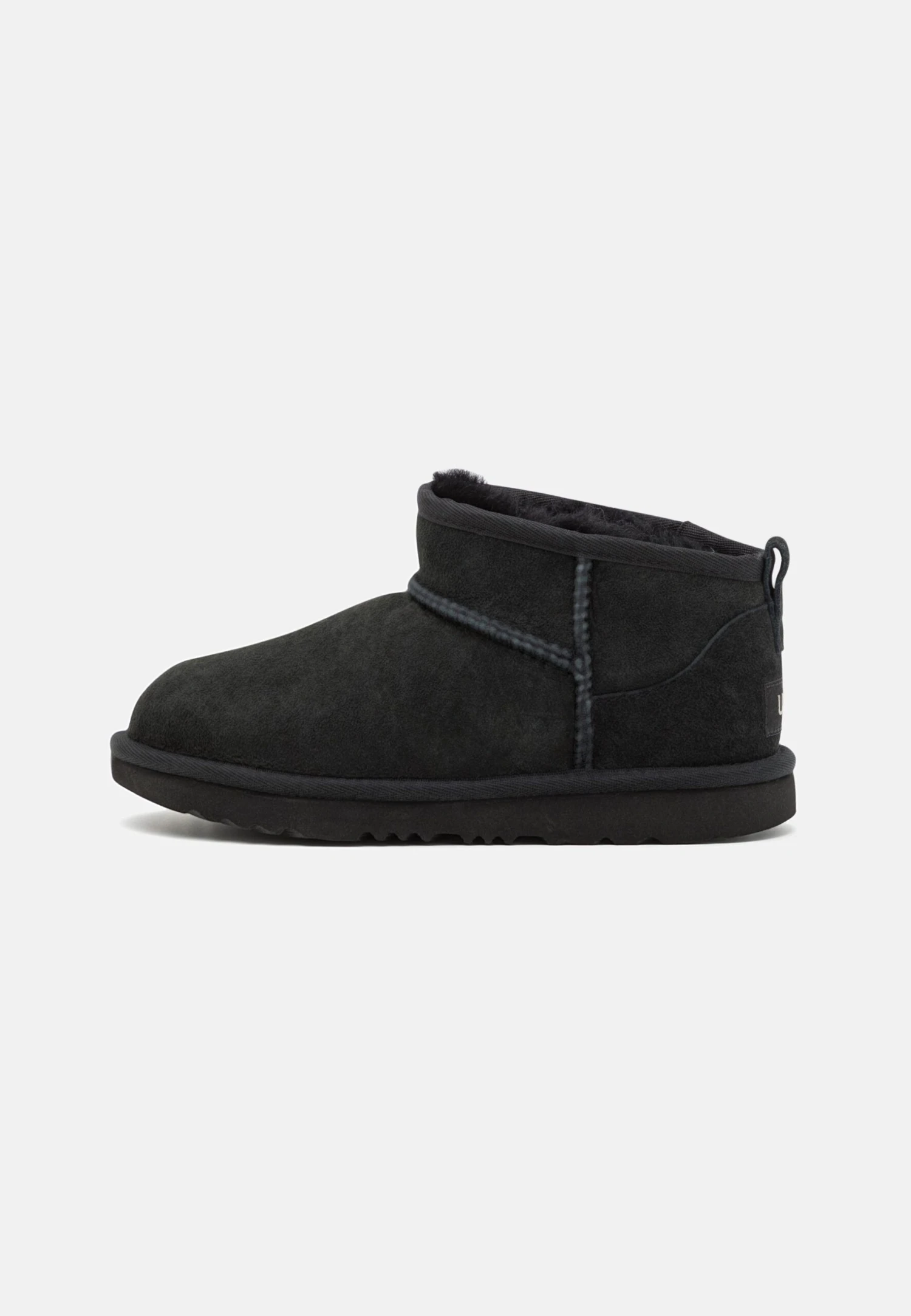 Ugg Classic Ultra Mini Unisex - Korte Laarzen - Black 3 Ugg Classic Ultra Mini Unisex - Korte Laarzen - Black - Afbeelding 3
