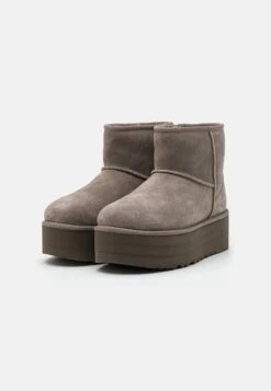 Ugg Classic Mini Platform - Enkellaarsjes Met Plateauzool - Smoke Plume 8 Ugg Classic Mini Platform - Enkellaarsjes Met Plateauzool - Smoke Plume -Ugg 562cb78a596b48d59b46d2bf3eeb77c8