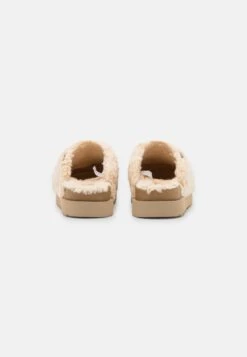 Ugg Fuzz Sugar - Pantoffels - Natural 9 Ugg Fuzz Sugar - Pantoffels - Natural -Ugg 615ec063c8304127b2f5a536055df7ae