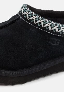 Ugg Tasman Ii Unisex - Instappers - Black 11 Ugg Tasman Ii Unisex - Instappers - Black -Ugg 61f5513997f740cdb6469aab798e47d1