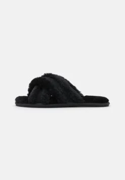 Ugg Scuffita - Muiltjes - Black 7 Ugg Scuffita - Muiltjes - Black -Ugg 63e1cd8aad2740c790cf4490f92b06da