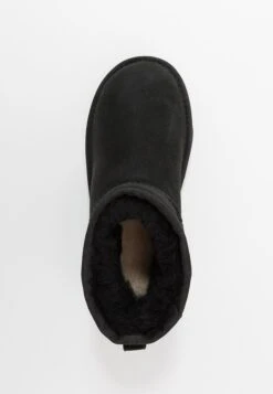 Ugg Classic Mini Ii - Korte Laarzen - Black 7 Ugg Classic Mini Ii - Korte Laarzen - Black -Ugg 6549675a2b46406aa1fefa4b6264bc1e
