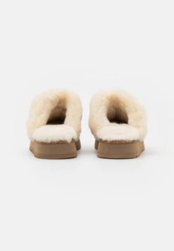 Ugg Disquette - Pantoffels - Chestnut 13 Ugg Disquette - Pantoffels - Chestnut -Ugg 7ad139fafb204b06939c1bed1b37bd51
