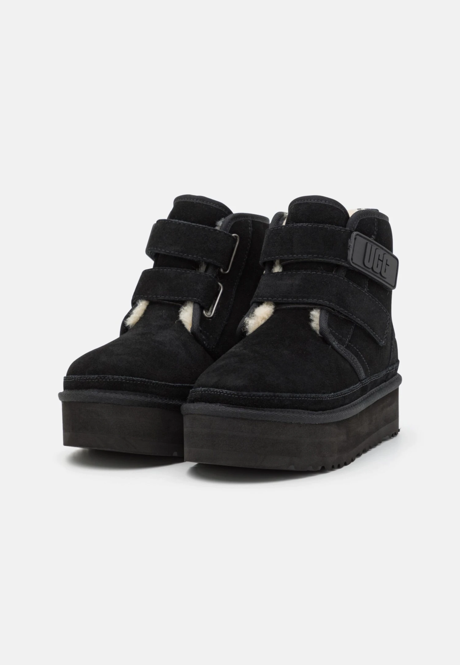 Ugg Neumel Platform Unisex - Korte Laarzen - Black 2 Ugg Neumel Platform Unisex - Korte Laarzen - Black - Afbeelding 2