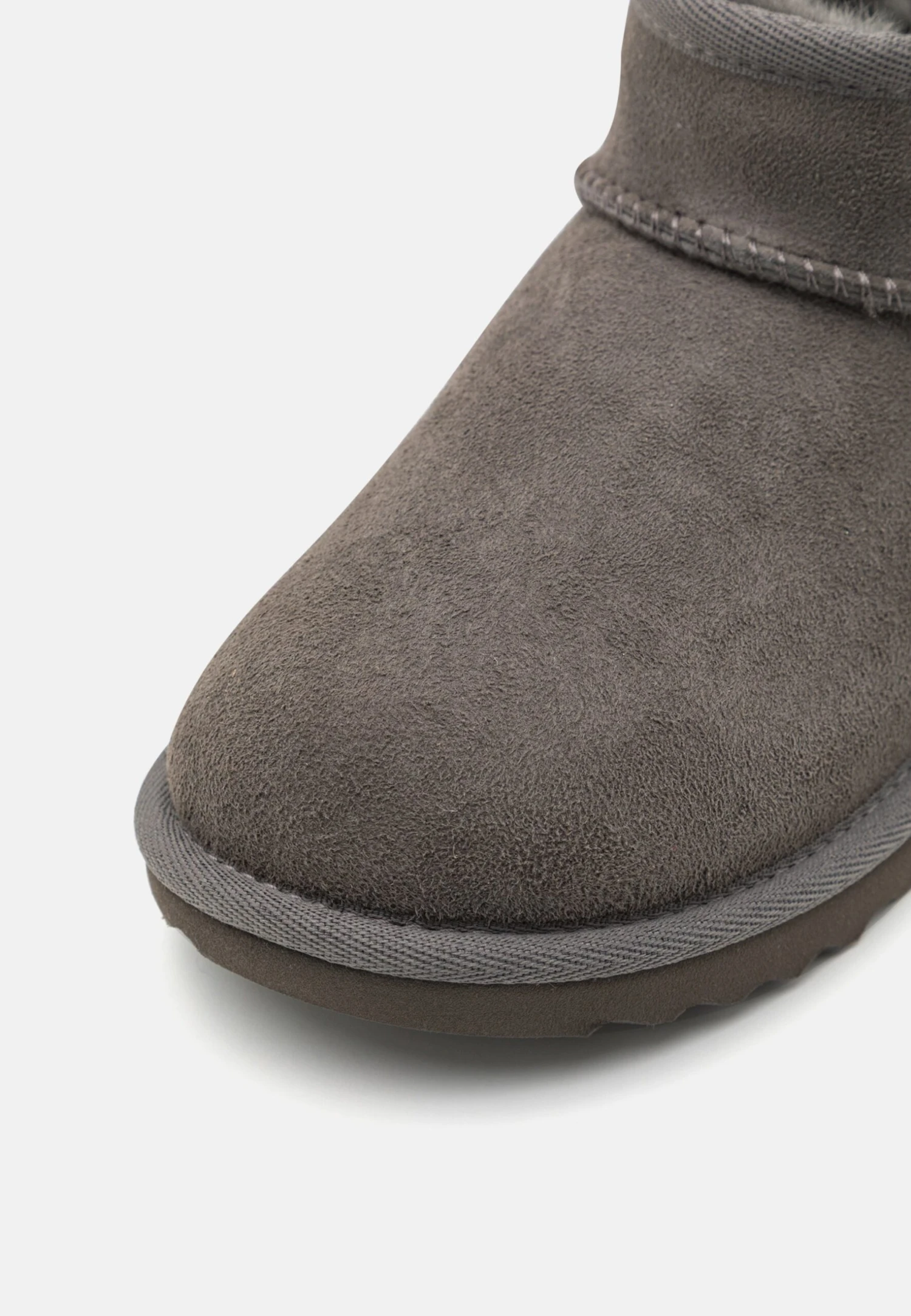 Ugg Classic Ultra Mini Unisex - Korte Laarzen - Grey 6 Ugg Classic Ultra Mini Unisex - Korte Laarzen - Grey - Afbeelding 6
