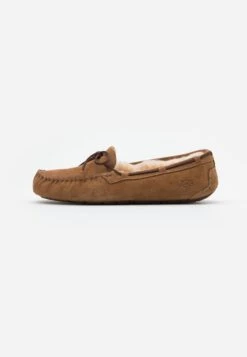 Ugg Dakota - Pantoffels - Chestnut 10 Ugg Dakota - Pantoffels - Chestnut -Ugg 846a01d62d7842f3aacd4a6863c5a6f6