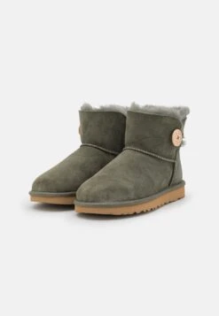 Ugg Mini Bailey Button - Korte Laarzen - Forest Night 8 Ugg Mini Bailey Button - Korte Laarzen - Forest Night -Ugg 92137951d7c24421a46fe752dc334994