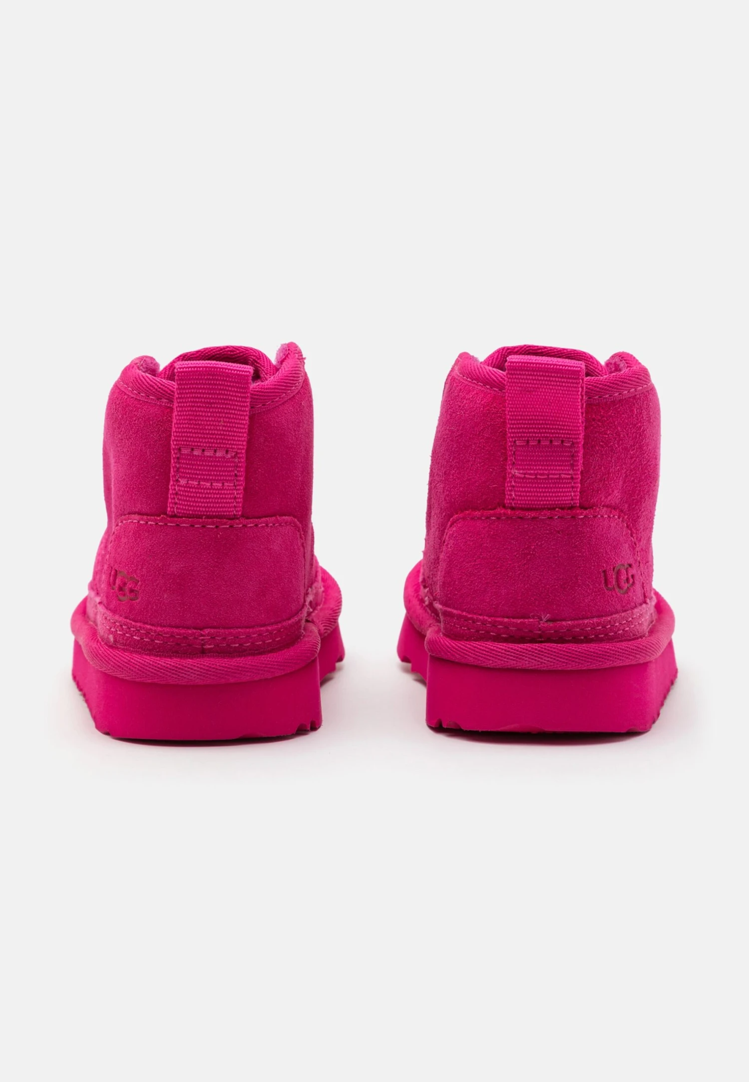 Ugg Accessible Neumel Ez-Fit Unisex - Korte Laarzen - Berry 3 Ugg Accessible Neumel Ez-Fit Unisex - Korte Laarzen - Berry - Afbeelding 3