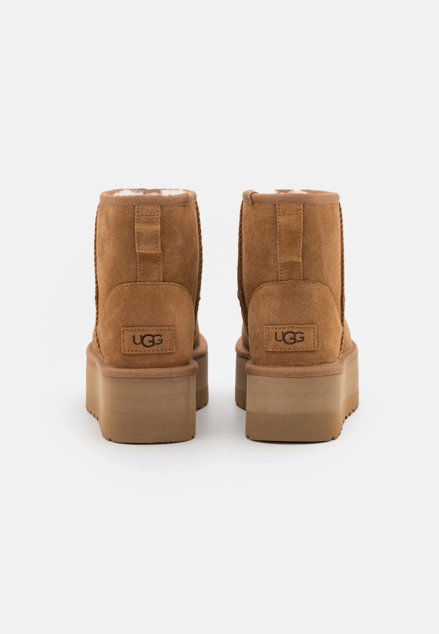 Ugg Classic Mini Platform - Enkellaarsjes Met Plateauzool - Chestnut 4 Ugg Classic Mini Platform - Enkellaarsjes Met Plateauzool - Chestnut - Afbeelding 4