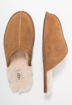 Ugg Scuff - Pantoffels - Cognac 12 Ugg Scuff - Pantoffels - Cognac -Ugg 9f5611fc05124c14b3f52e96bbac5057