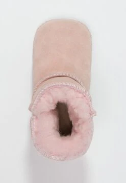 Ugg Erin - Babyschoenen - Baby Pink 11 Ugg Erin - Babyschoenen - Baby Pink -Ugg 9fbea0255a094047a0c3e5165e5ddd23