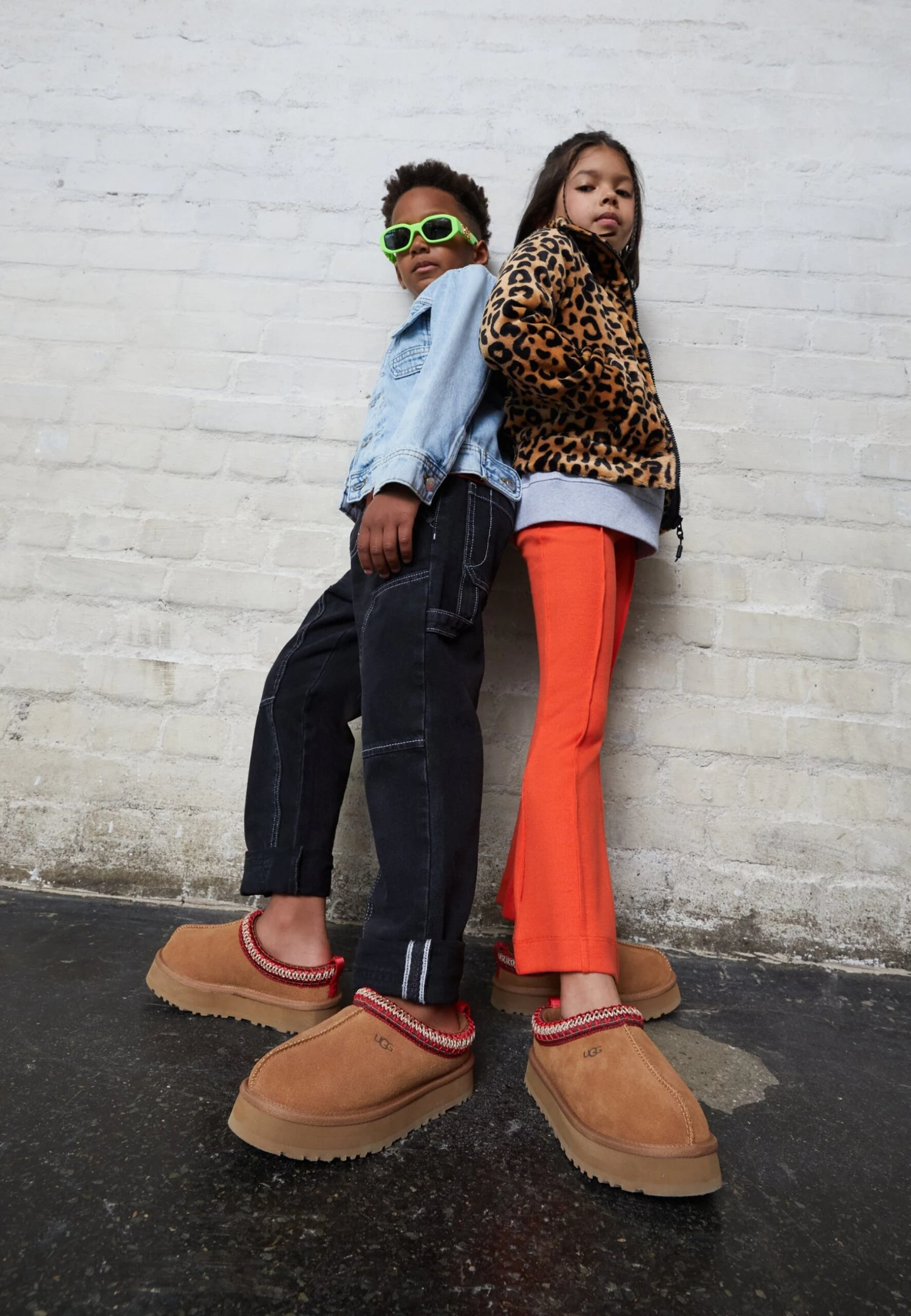 Ugg Tazz Unisex - Pantoffels - Chestnut 1 Ugg Tazz Unisex - Pantoffels - Chestnut