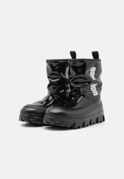 Ugg Classic Brellah Mini - Snowboots- Black 8 Ugg Classic Brellah Mini - Snowboots- Black -Ugg b6dfe4444e27474a98cccf5e7023a181