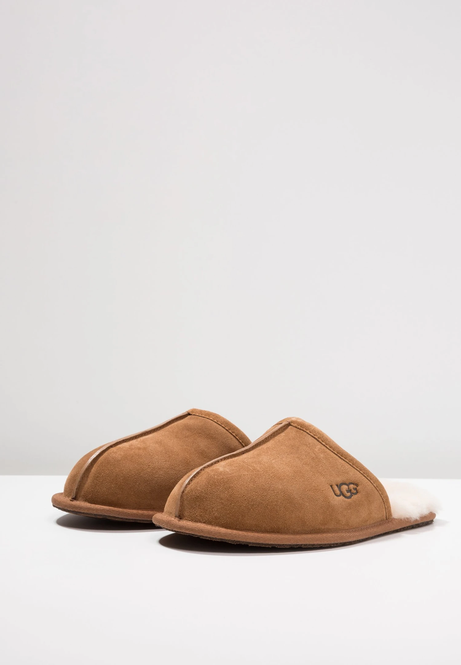 Ugg Scuff - Pantoffels - Cognac 4 Ugg Scuff - Pantoffels - Cognac - Afbeelding 4