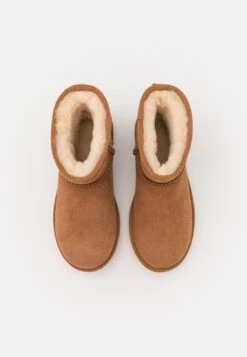 Ugg Classic Mini Regenerate - Korte Laarzen - Chestnut 8 Ugg Classic Mini Regenerate - Korte Laarzen - Chestnut -Ugg c419bf20ef7740dfa3fa48ec187c5be8