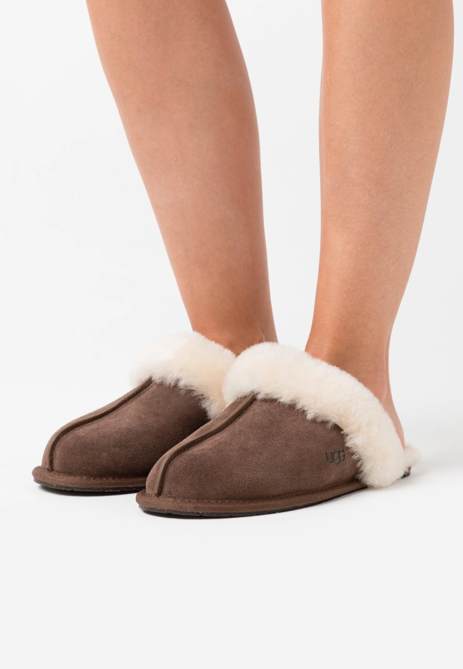 Ugg Scuffette - Pantoffels - Espresso 1 Ugg Scuffette - Pantoffels - Espresso