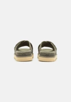 Ugg GoldenstarCross Slide - Muiltjes - Moss Green -Ugg c5220fb5bf824c3cbc5f9c50a7b81899