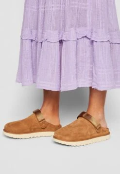 Ugg Goldenstar - Pantoffels - Chestnut 11 Ugg Goldenstar - Pantoffels - Chestnut -Ugg c65ff180e0c7435ea038d5c388739e06