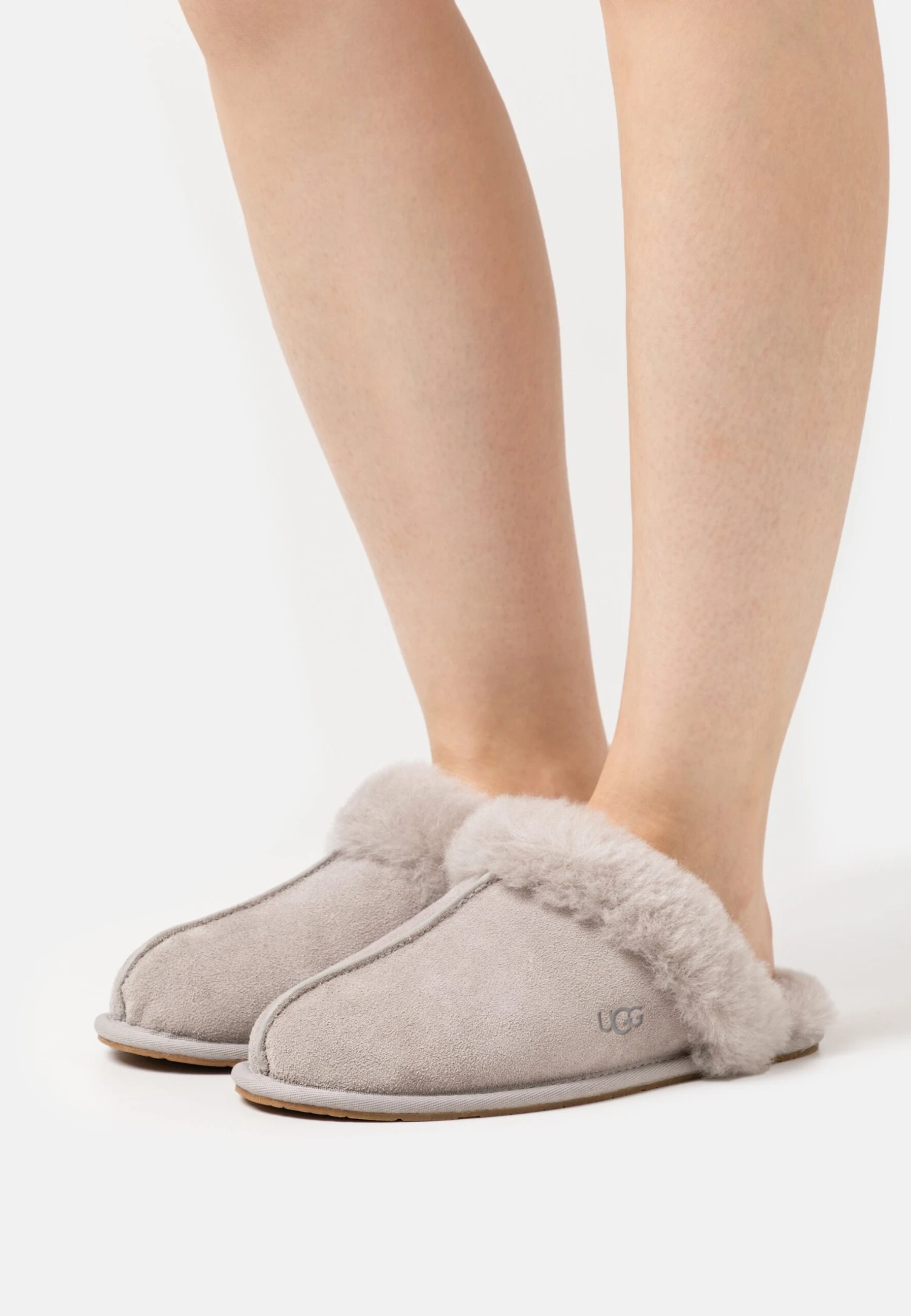 Ugg Scuffette - Pantoffels - Campfire 1 Ugg Scuffette - Pantoffels - Campfire