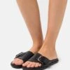 Ugg Solivan Buckle Slide - Muiltjes - Black