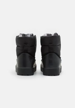 Ugg Classic Maxi Toggle - Snowboots- Black 9 Ugg Classic Maxi Toggle - Snowboots- Black -Ugg cc5aad8f387b4d9398df04b9dd2ea272