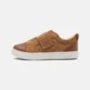 Ugg Rennon Unisex - Sneakers Laag - Chestnut