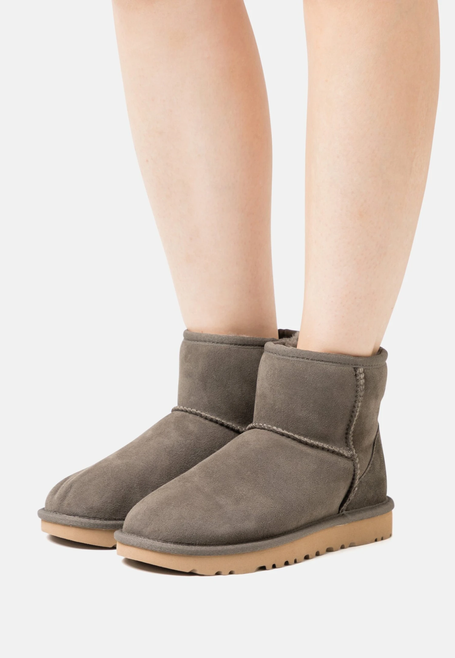 Ugg Classic Mini - Korte Laarzen - Slate 1 Ugg Classic Mini - Korte Laarzen - Slate