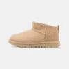 Ugg Classic Ultra Mini Unisex - Korte Laarzen - Driftwood