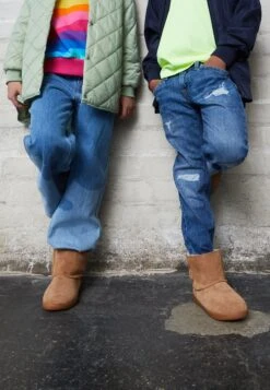 Ugg Keelan Unisex - Korte Laarzen - Chestnut 10 Ugg Keelan Unisex - Korte Laarzen - Chestnut -Ugg e089b2de35de472ca0dbf2adc927b3be