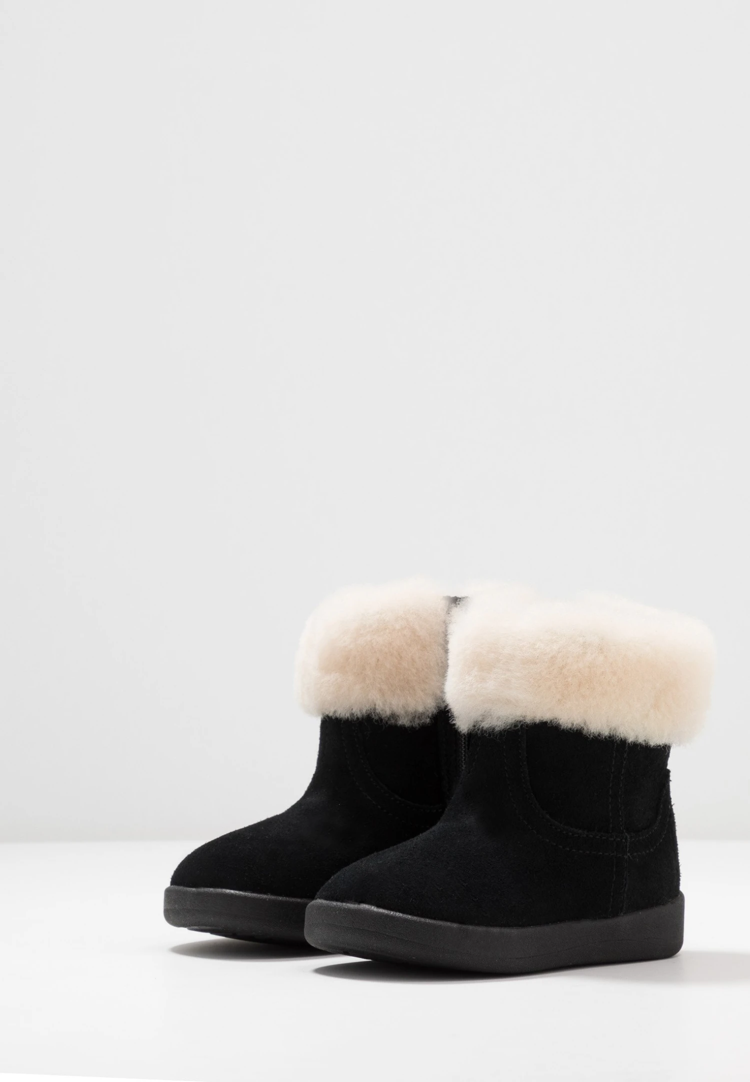 Ugg Jorie - Korte Laarzen - Black 4 Ugg Jorie - Korte Laarzen - Black - Afbeelding 4